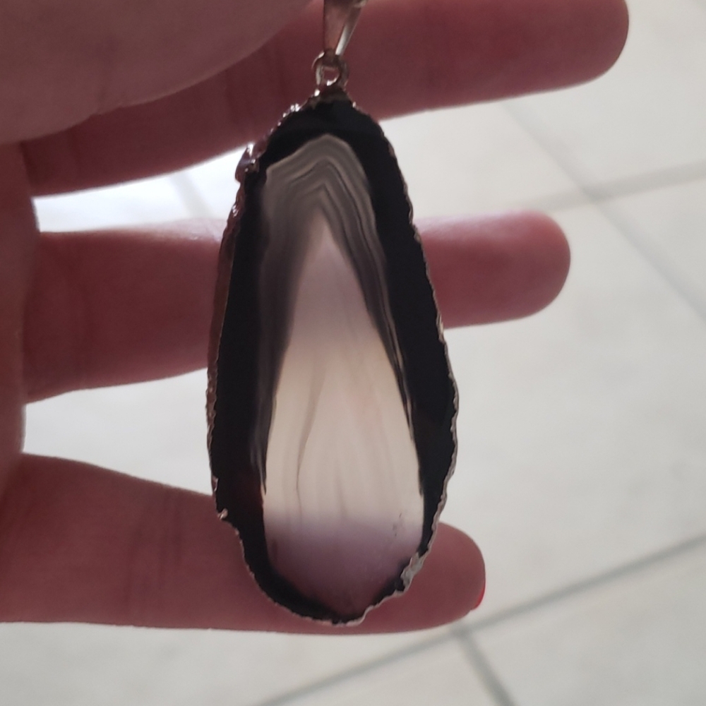 Stone Charm with Chain - Picture 3 of 4
